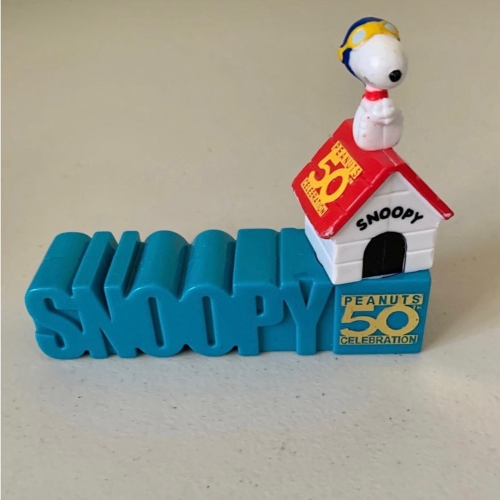 Vintage Peanuts Snoopy Charlie Brown Toys Lot Of Eight. - Picture 12 of 13